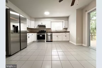 10901 Broad Green Terrace, Rockville, MD 20854 - Photo 15