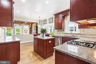 8015 Quarry Ridge Way, Bethesda, MD 20817 - Photo 15