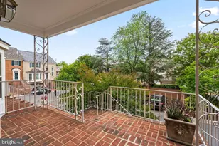 8015 Quarry Ridge Way, Bethesda, MD 20817 - Photo 3