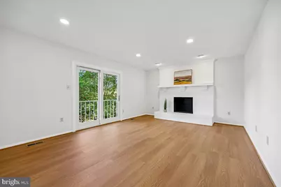 14458 Settlers Landing Way, North Potomac, MD 20878 - Photo 9