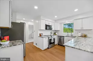 14458 Settlers Landing Way, North Potomac, MD 20878 - Photo 5