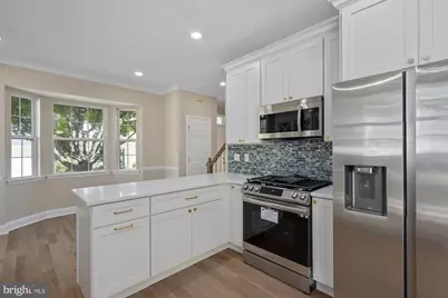 20318 Swallow Point Road, Montgomery Village, MD 20886 - Photo 15