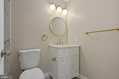 20318 Swallow Point Road, Montgomery Village, MD 20886 - Photo 29