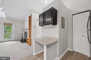 12209 Eagles Nest Ct, Germantown, MD 20874 - Photo 9