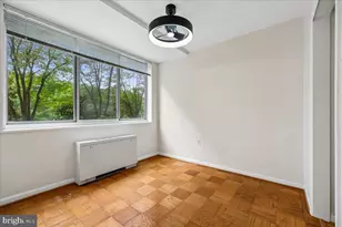 10401 Grosvenor Pl, Rockville, MD 20852 - Photo 5