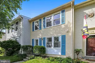 11127 Captain's Walk Ct, North Potomac, MD 20878 - Photo 1