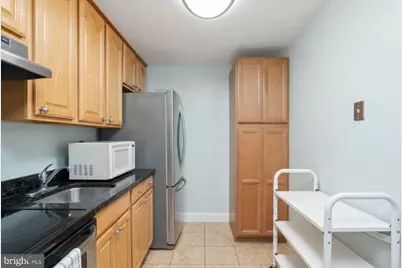 9212 Chadburn Place, Montgomery Village, MD 20886 - Photo 7