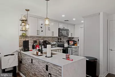 8812 Rustburg Circle, Montgomery Village, MD 20886 - Photo 3