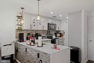 8812 Rustburg Cir, Montgomery Village, MD 20886 - Photo 3