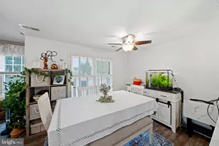8812 Rustburg Cir, Montgomery Village, MD 20886 - Photo 13