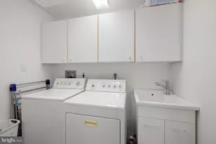 9702 Beman Woods Way, Potomac, MD 20854 - Photo 37