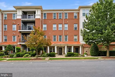 110 Chevy Chase Street #406, Gaithersburg, MD 20878 - Photo 1