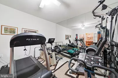 110 Chevy Chase Street #406, Gaithersburg, MD 20878 - Photo 23