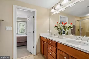 5114 Wessling Ln, Bethesda, MD 20814 - Photo 59