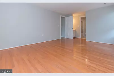 18110 Chalet Drive #12-204, Germantown, MD 20874 - Photo 11