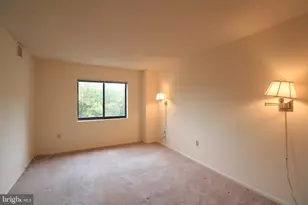 15107 Interlachen Dr, Silver Spring, MD 20906 - Photo 5