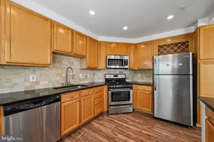 9801 Feathertree Terrace, Montgomery Village, MD 20886 - Photo 23