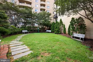 7111 Woodmont Ave, Bethesda, MD 20815 - Photo 45