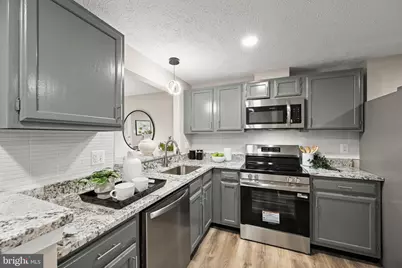 13207 Whitechurch Circle, Germantown, MD 20874 - Photo 3