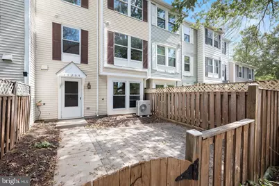 13207 Whitechurch Circle, Germantown, MD 20874 - Photo 5