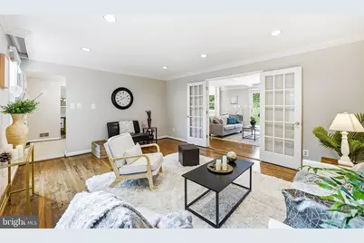 11504 Bedfordshire Avenue, Potomac, MD 20854 - Photo 5