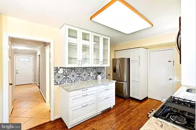 11504 Bedfordshire Avenue, Potomac, MD 20854 - Photo 13