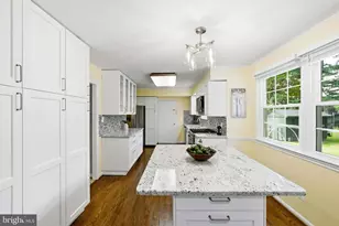 11504 Bedfordshire Ave, Potomac, MD 20854 - Photo 17