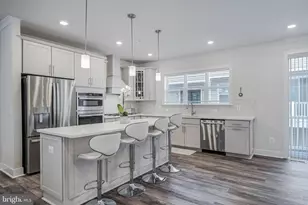 8269 Front Loop, Rockville, MD 20855 - Photo 9