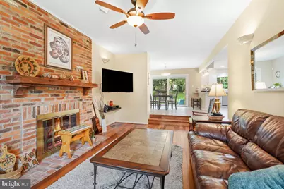 19914 Silverfield Drive, Montgomery Village, MD 20886 - Photo 23