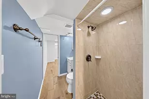 2712 Newton St, Silver Spring, MD 20902 - Photo 39