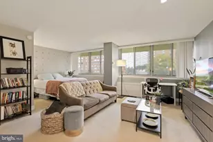 1220 Blair Mill Rd, Silver Spring, MD 20910 - Photo 11