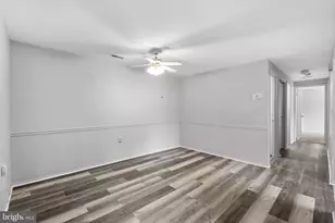 18204 Swiss Cir, Germantown, MD 20874 - Photo 11