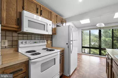 18204 Swiss Circle #302, Germantown, MD 20874 - Photo 15
