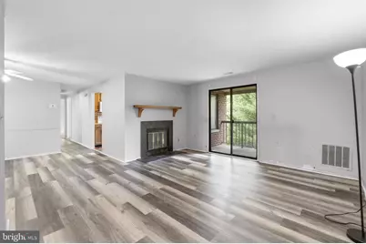18204 Swiss Circle #302, Germantown, MD 20874 - Photo 5