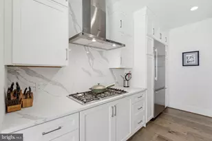3737 Glenmoor Reserve Ln, Chevy Chase, MD 20815 - Photo 19