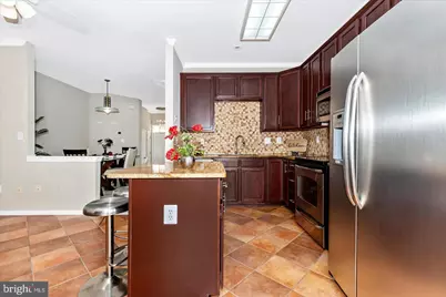 9621 Athens Place, Gaithersburg, MD 20878 - Photo 7