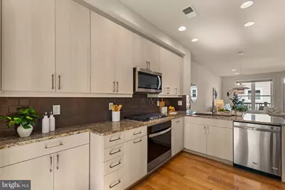 37 Ellsworth Heights, Silver Spring, MD 20910 - Photo 11