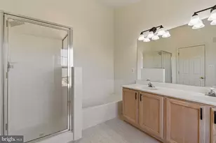 12806 Rexmore Dr, Germantown, MD 20874 - Photo 31