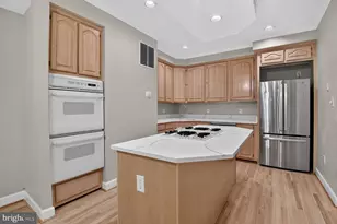 425 Winding Rose Dr, Rockville, MD 20850 - Photo 11