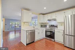 12163 Flag Harbor Dr, Germantown, MD 20874 - Photo 13