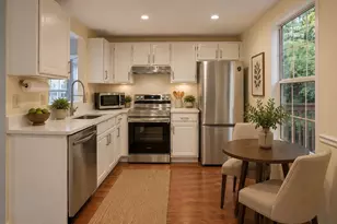 12163 Flag Harbor Dr, Germantown, MD 20874 - Photo 3