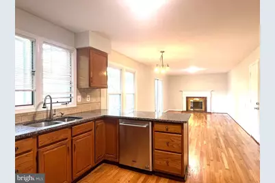 20417 Peridot Lane, Germantown, MD 20876 - Photo 7