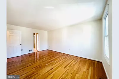20417 Peridot Lane, Germantown, MD 20876 - Photo 15