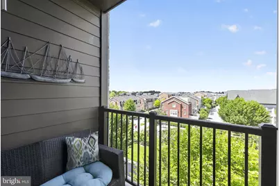 250 Decoverly Drive #427, Gaithersburg, MD 20878 - Photo 11