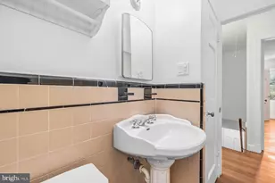 415 Schuyler Rd, Silver Spring, MD 20910 - Photo 21
