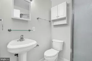 10012 Sinnott Dr, Bethesda, MD 20817 - Photo 23
