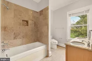 8505 Howell Rd, Bethesda, MD 20817 - Photo 51