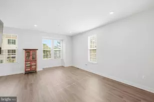 9567 Tall Oaks Rd, Montgomery Village, MD 20886 - Photo 9