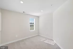 9567 Tall Oaks Rd, Montgomery Village, MD 20886 - Photo 15
