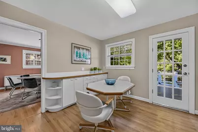 9906 Holmhurst Road, Bethesda, MD 20817 - Photo 11